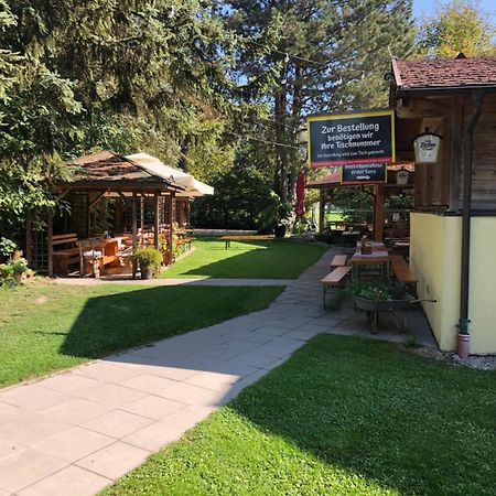 Heurigenbar Lägenhet Feldkirchen an der Donau Exteriör bild